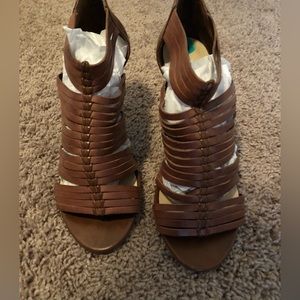 Franco Sarto Brown Sandals - Size 8